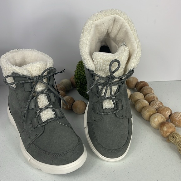 Sorel Waterproof Explorer Next Carnival Sz 9 Color Quarry,Sea Salt (NWT) - Picture 10 of 13